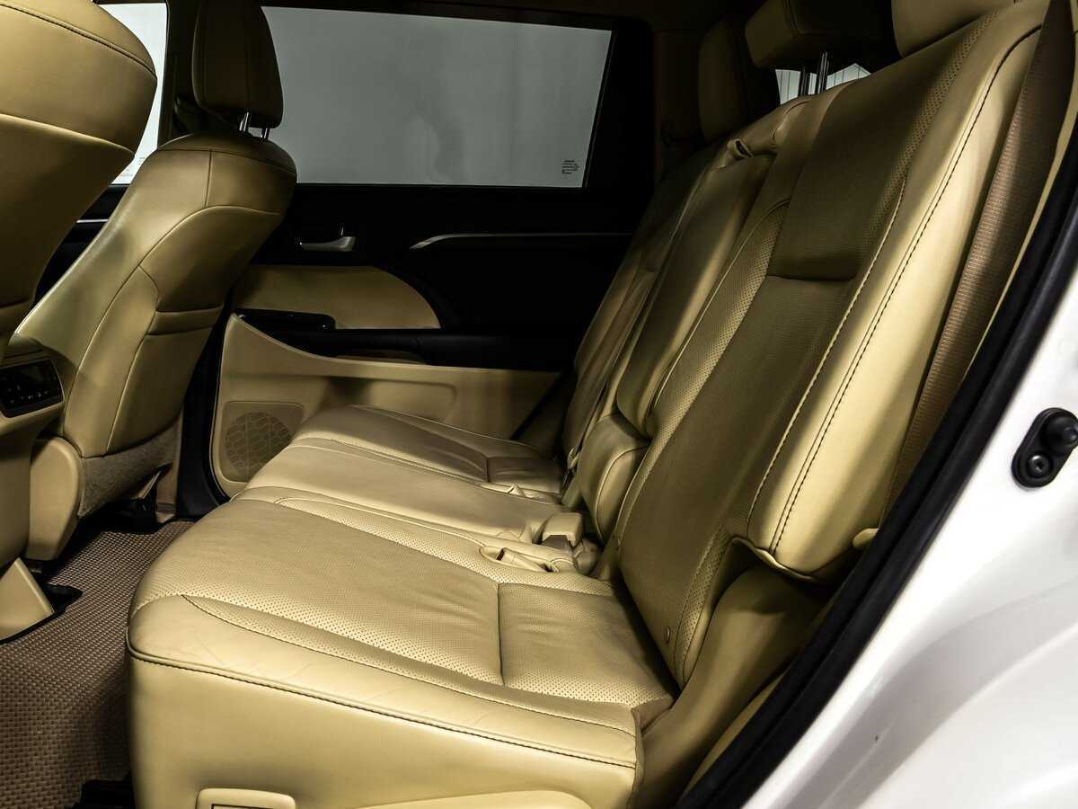 Toyota Highlander б/у, 2014, Автоматическая. Фото: #12