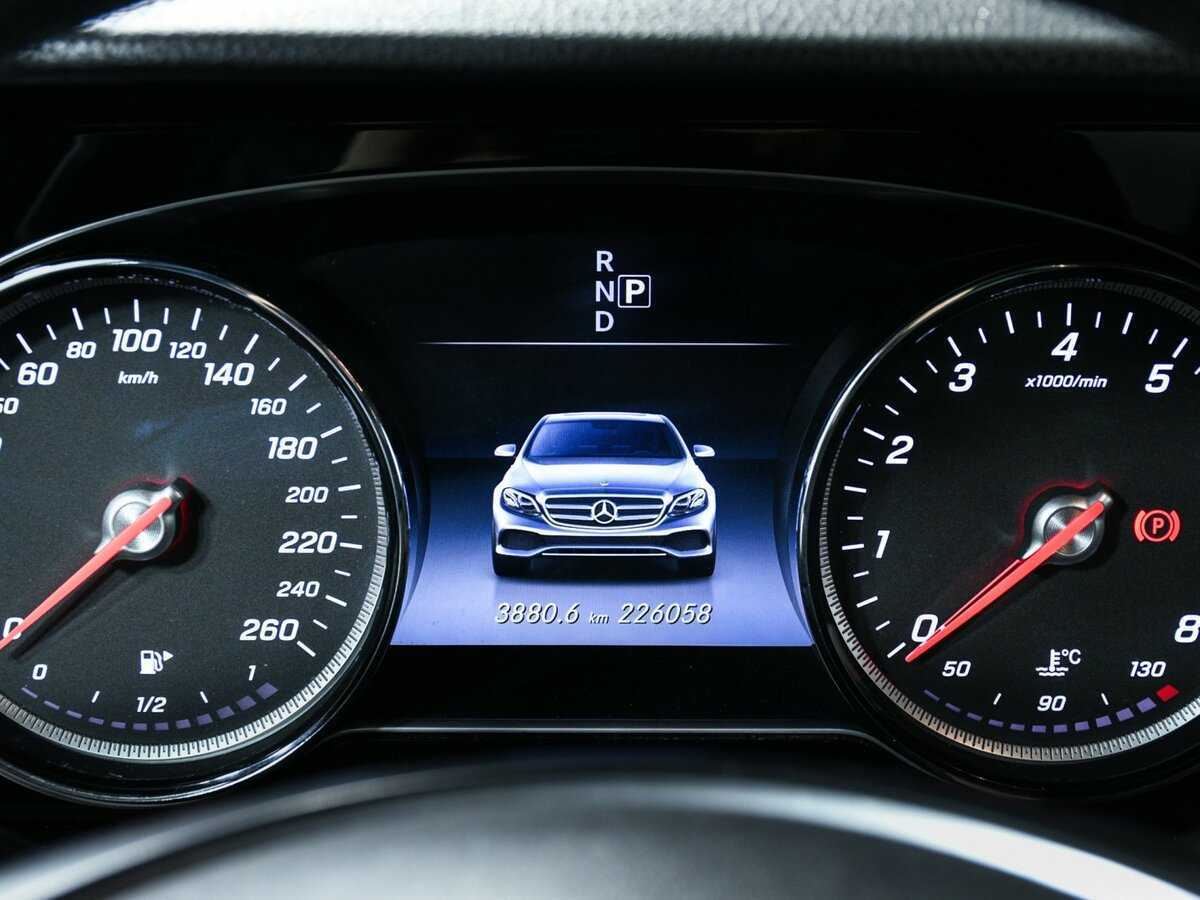 Мерседес-Бенц Е-Класс б/у, 2016, Автоматическая. Фото: #7