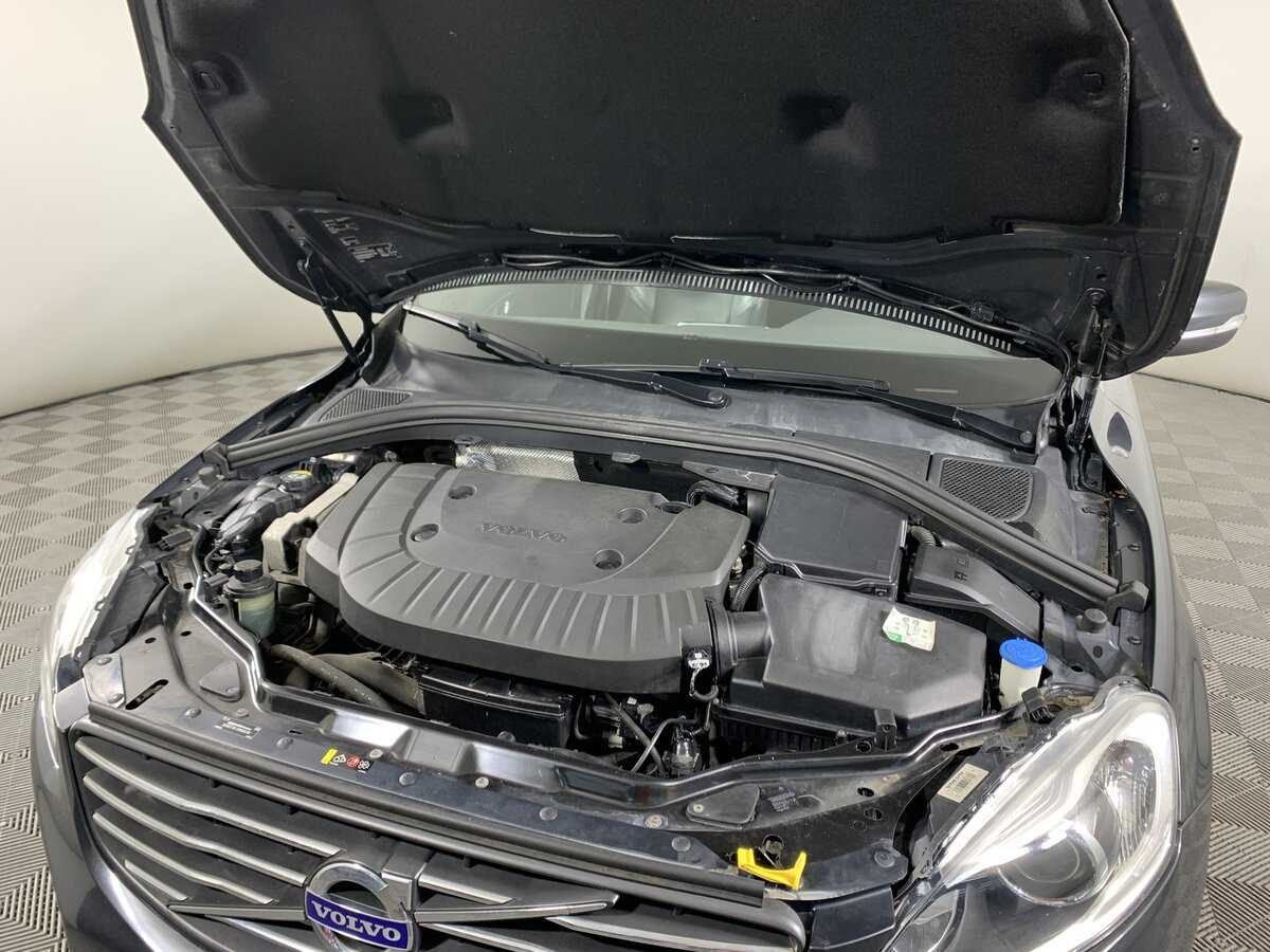 Вольво ИксЦ60 б/у, 2016, Автоматическая. Фото: #10