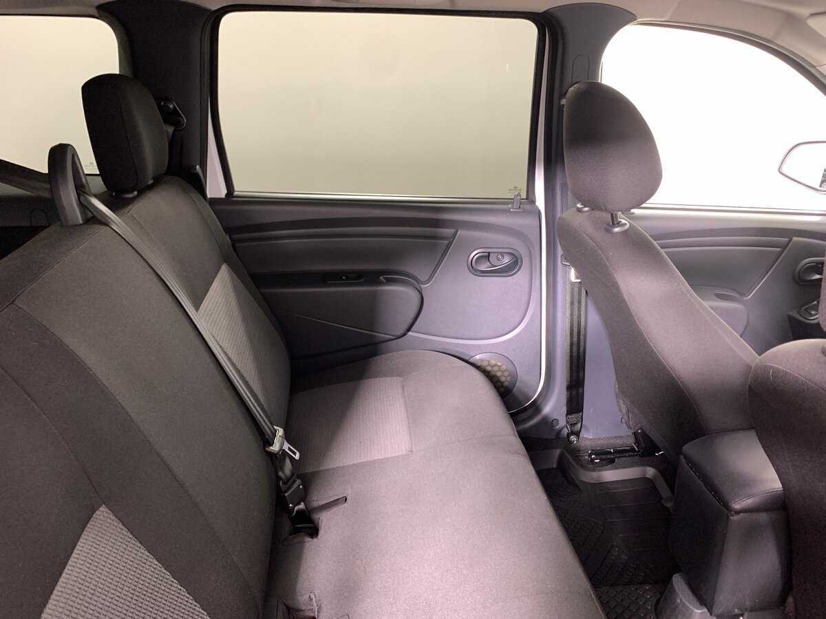 Lada (ВАЗ) Largus б/у, 2024, Механическая. Фото: #15