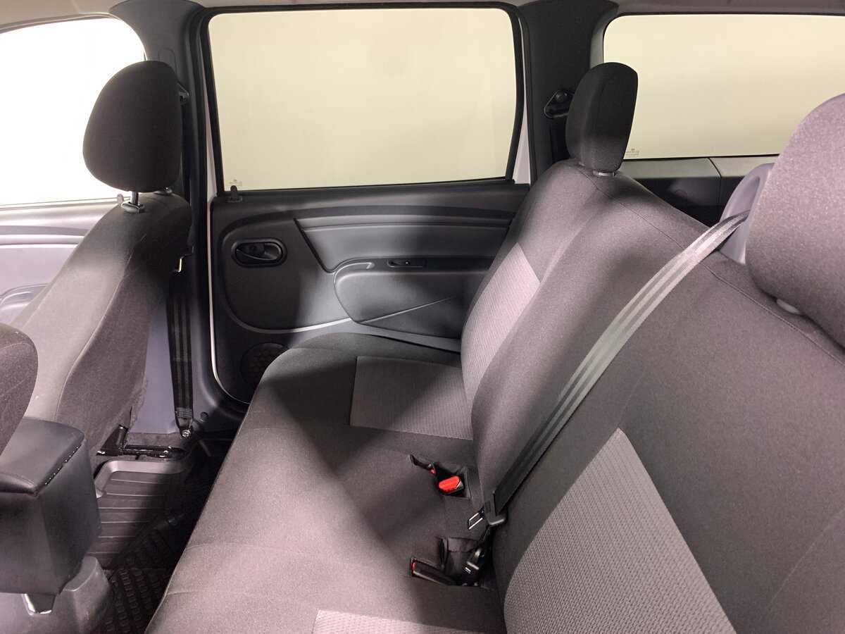 Lada (ВАЗ) Largus б/у, 2024, Механическая. Фото: #16