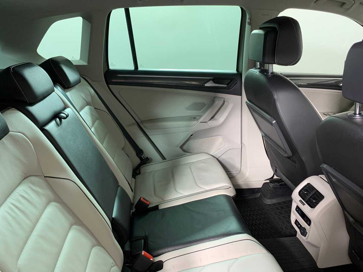 Volkswagen Tiguan б/у, 2017, Роботизированная. Фото: #17