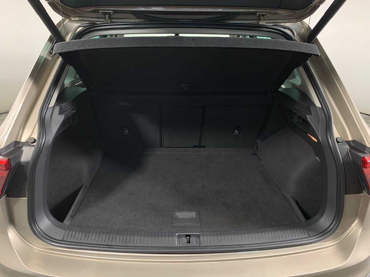 Volkswagen Tiguan б/у, 2017, Роботизированная. Фото: #19