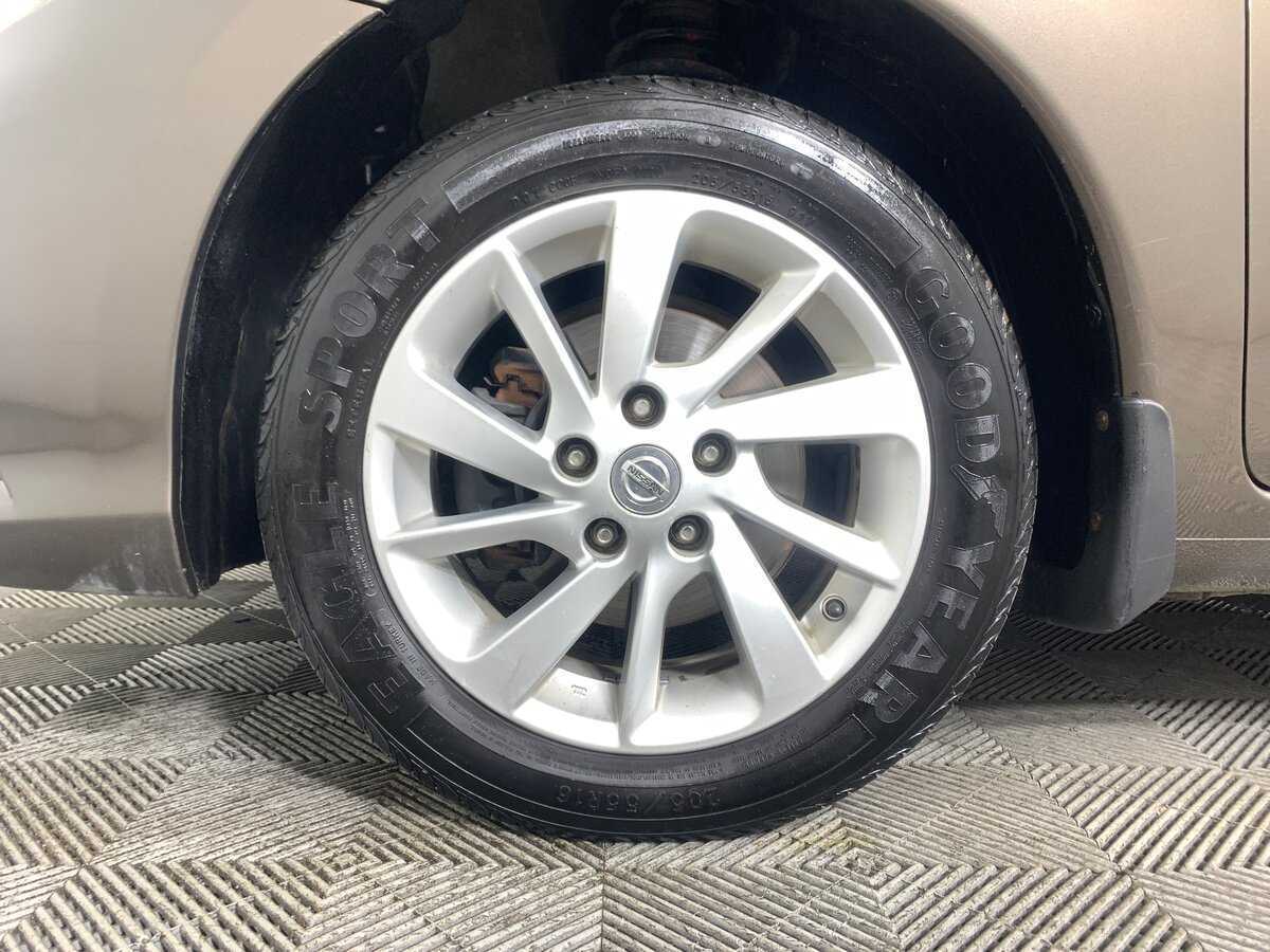 Ниссан Тиида б/у, 2015, Вариатор. Фото: #8