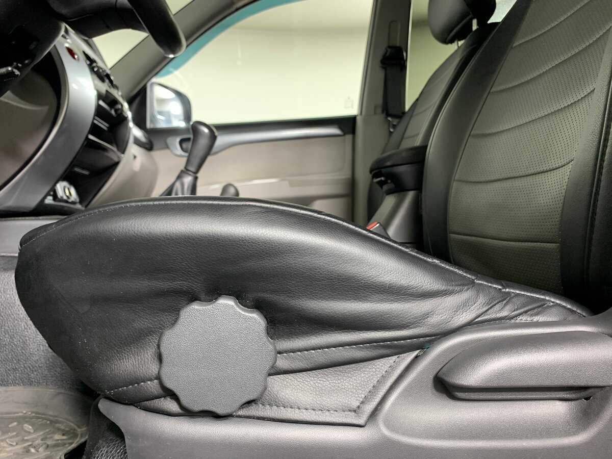 Митсубиши Паджеро Спорт б/у, 2014, Механическая. Фото: #16