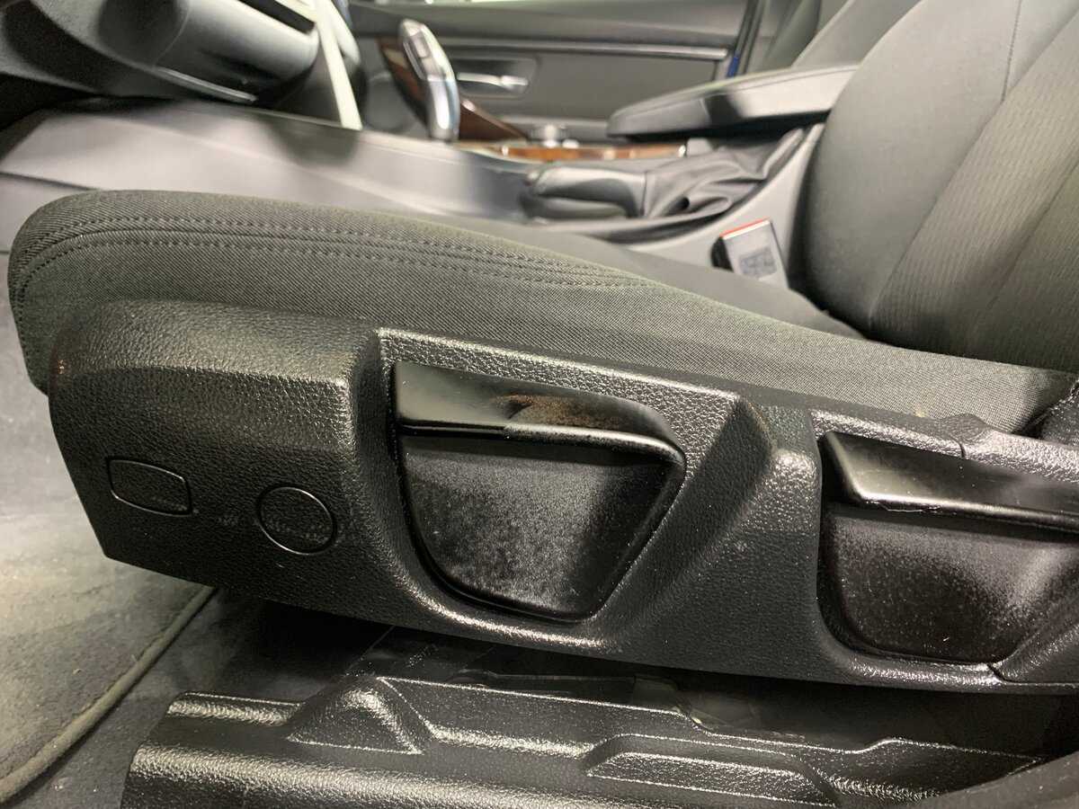 БМВ 3 серии б/у, 2017, Автоматическая. Фото: #13