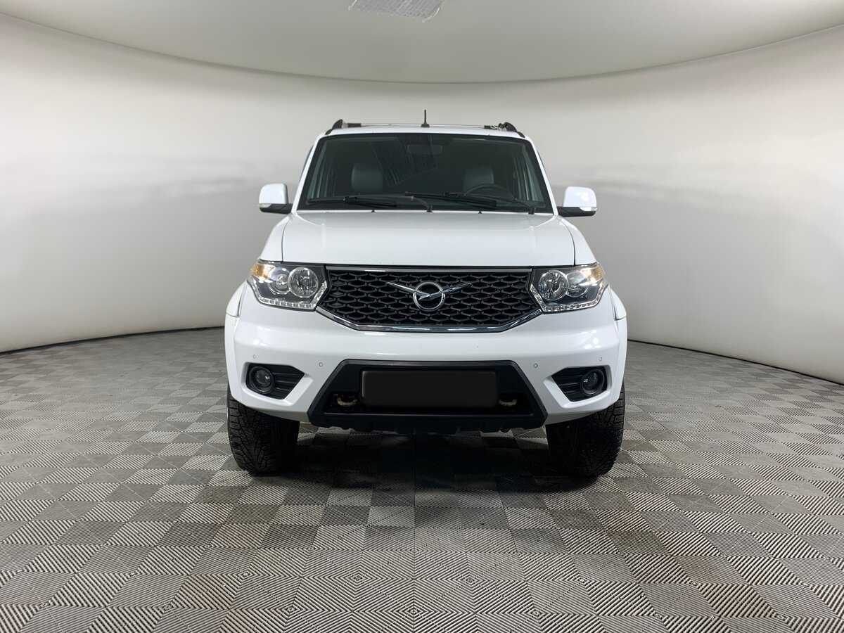 УАЗ Патриот б/у, 2017, Механическая. Фото: #1