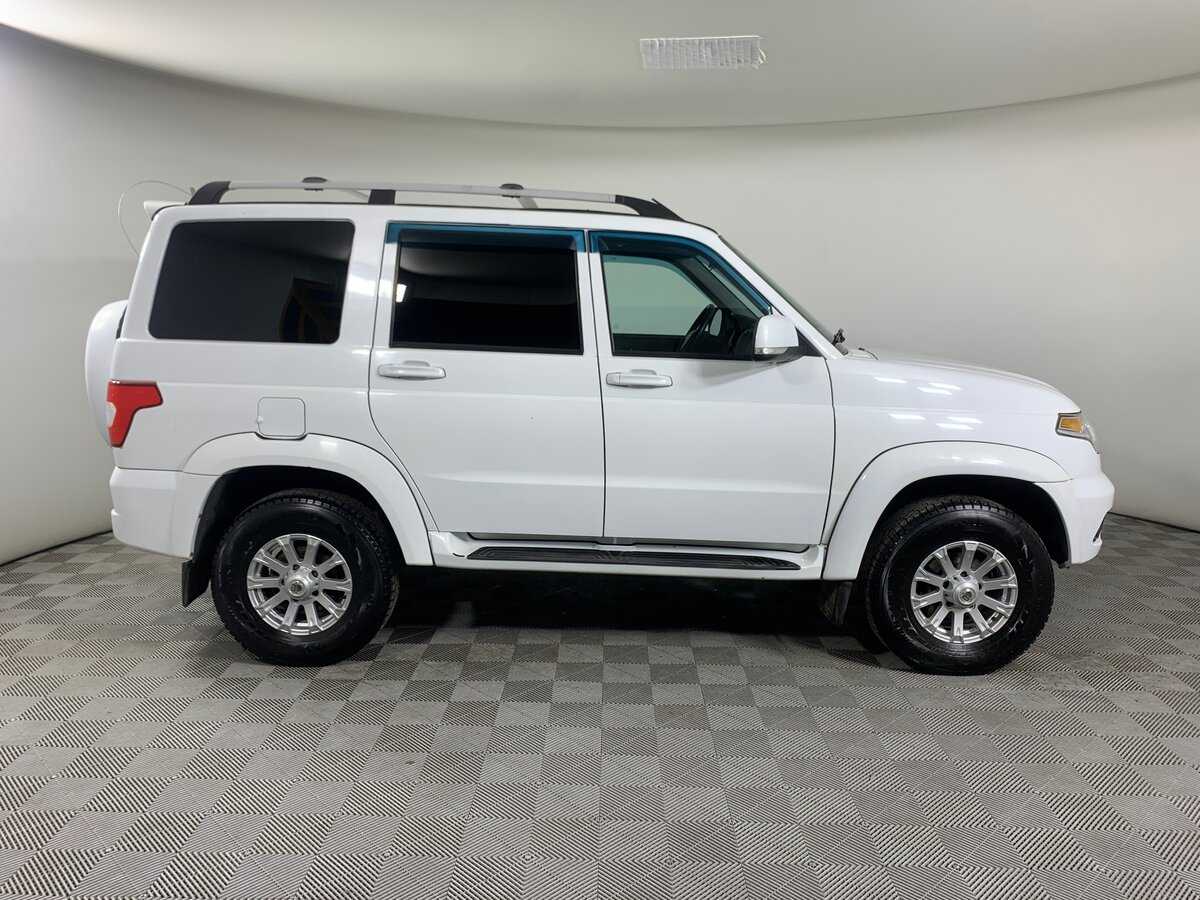 УАЗ Патриот б/у, 2017, Механическая. Фото: #3