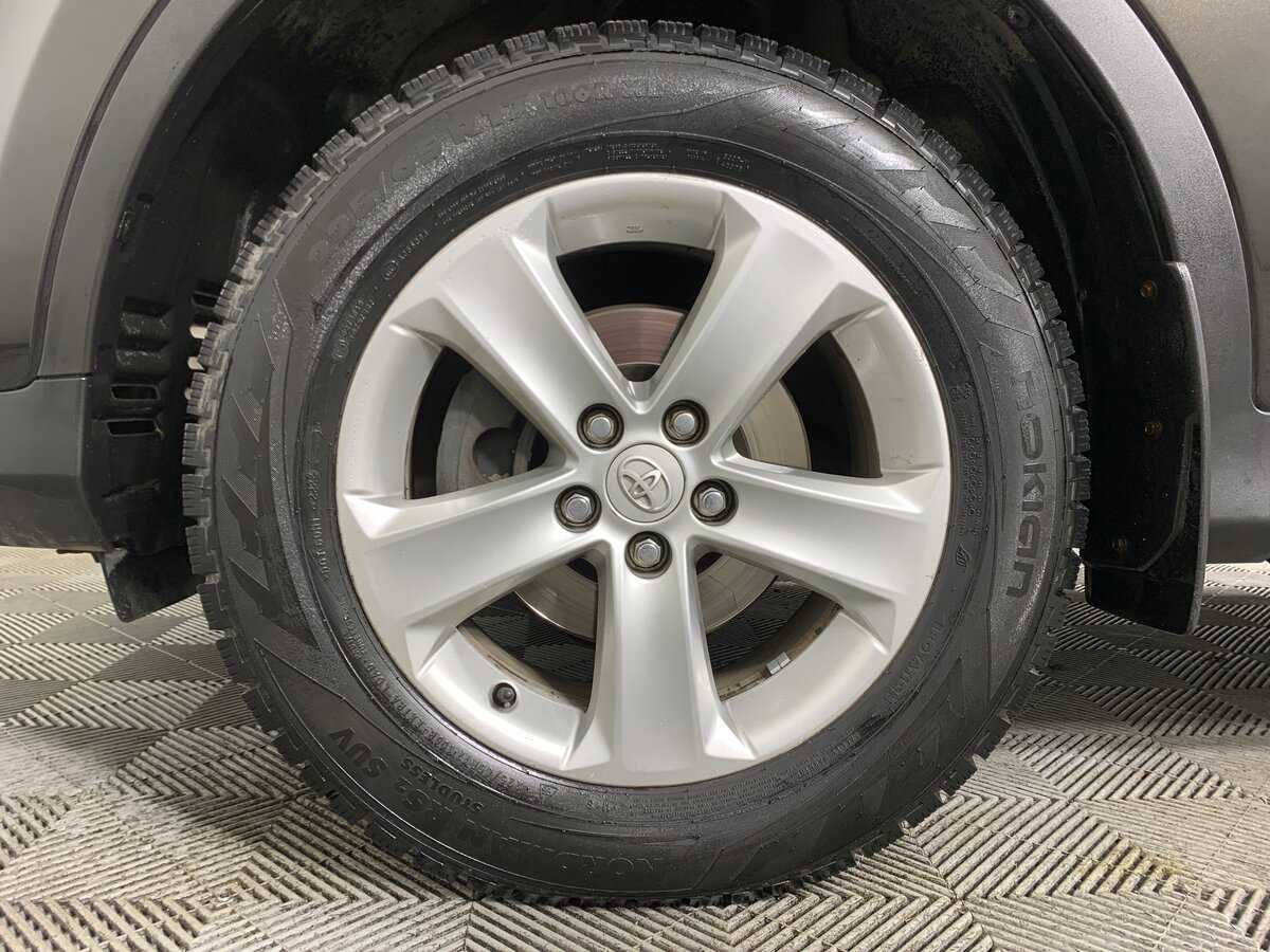 Тойота Рав4 б/у, 2014, Вариатор. Фото: #8