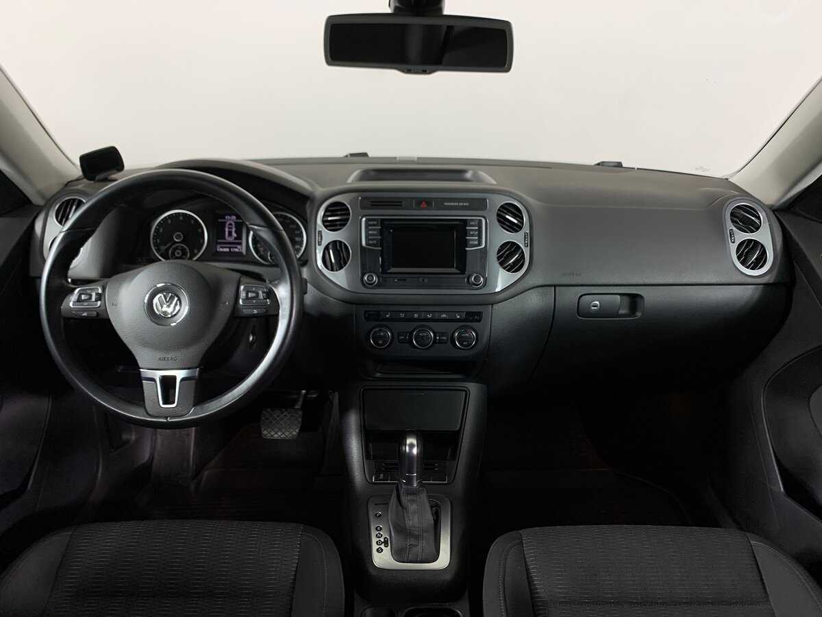 Volkswagen Tiguan б/у, 2015, Автоматическая. Фото: #12