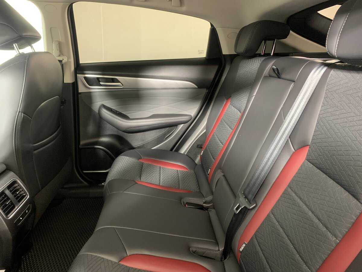 Хавал Ф7-икс б/у, 2022, Роботизированная. Фото: #18