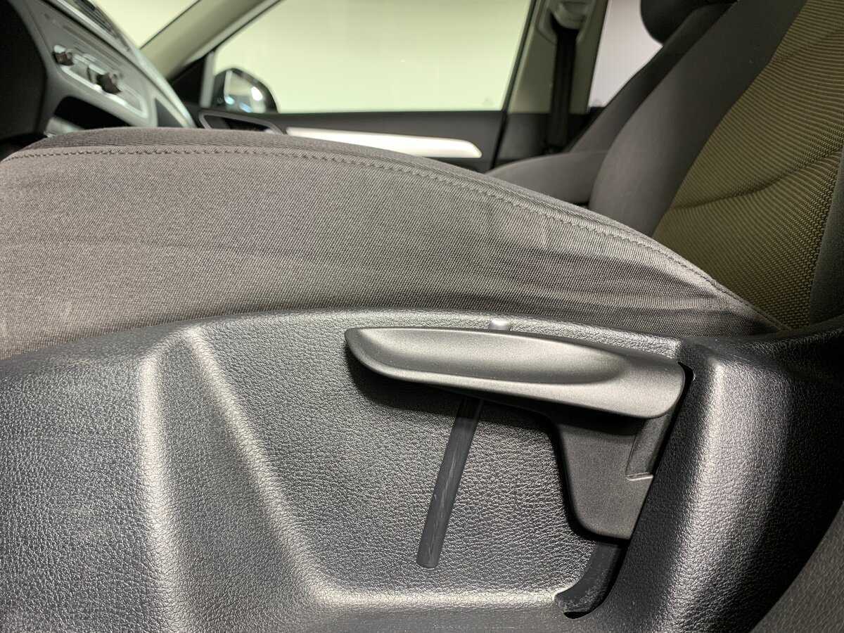 Ауди К3 б/у, 2013, Роботизированная. Фото: #16