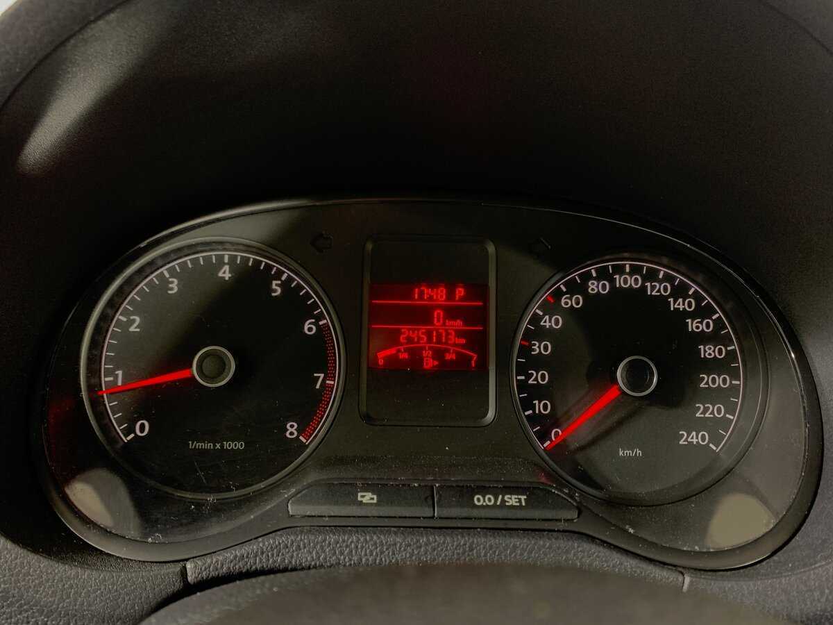 Фольксваген Поло б/у, 2013, Автоматическая. Фото: #14