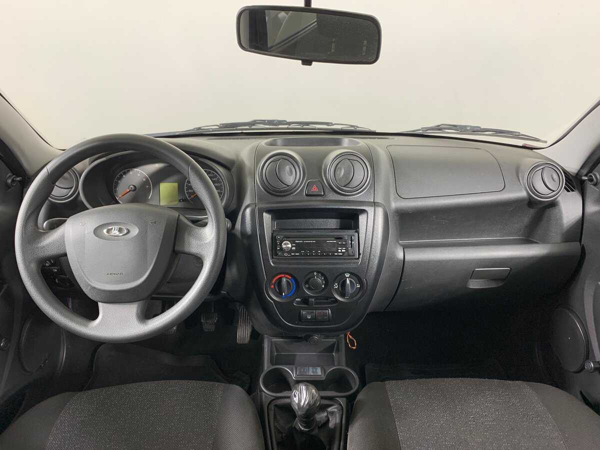 Лада (ВАЗ) Гранта б/у, 2013, Механическая. Фото: #12