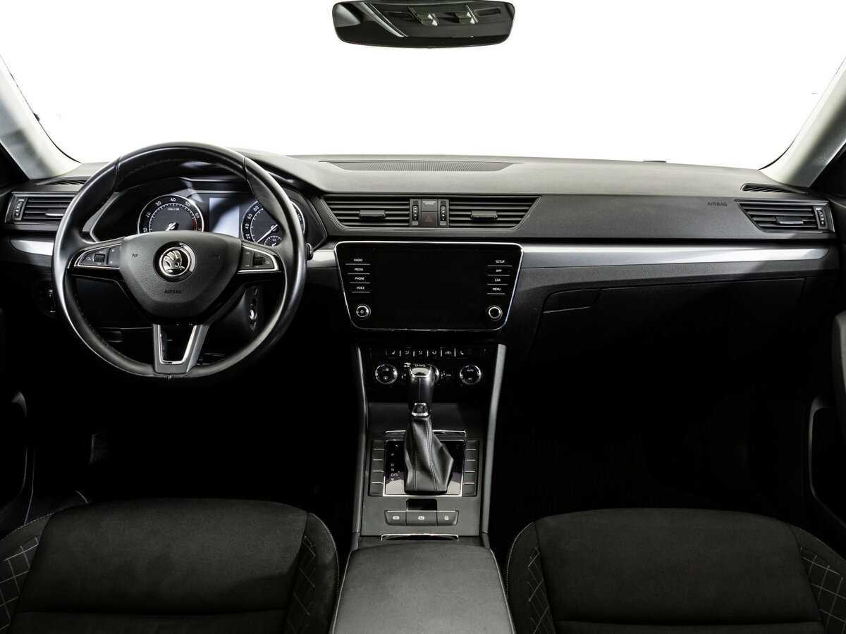 Skoda Superb б/у, 2018, Роботизированная. Фото: #7