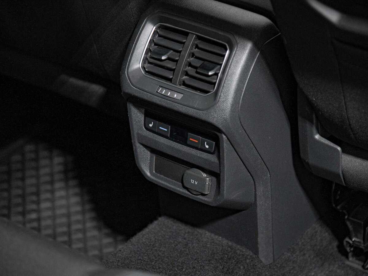 Volkswagen Tiguan б/у, 2017, Роботизированная. Фото: #14