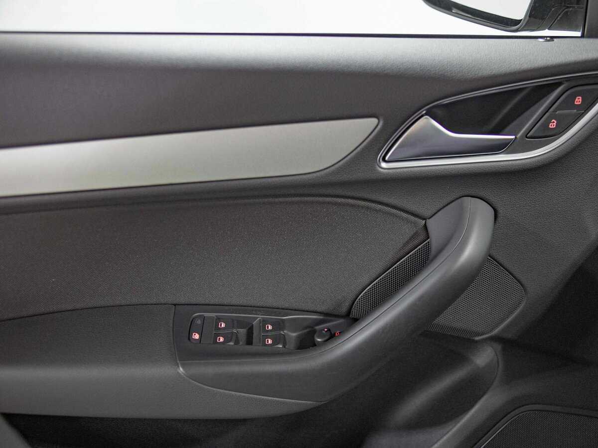 Ауди К3 б/у, 2014, Роботизированная. Фото: #11