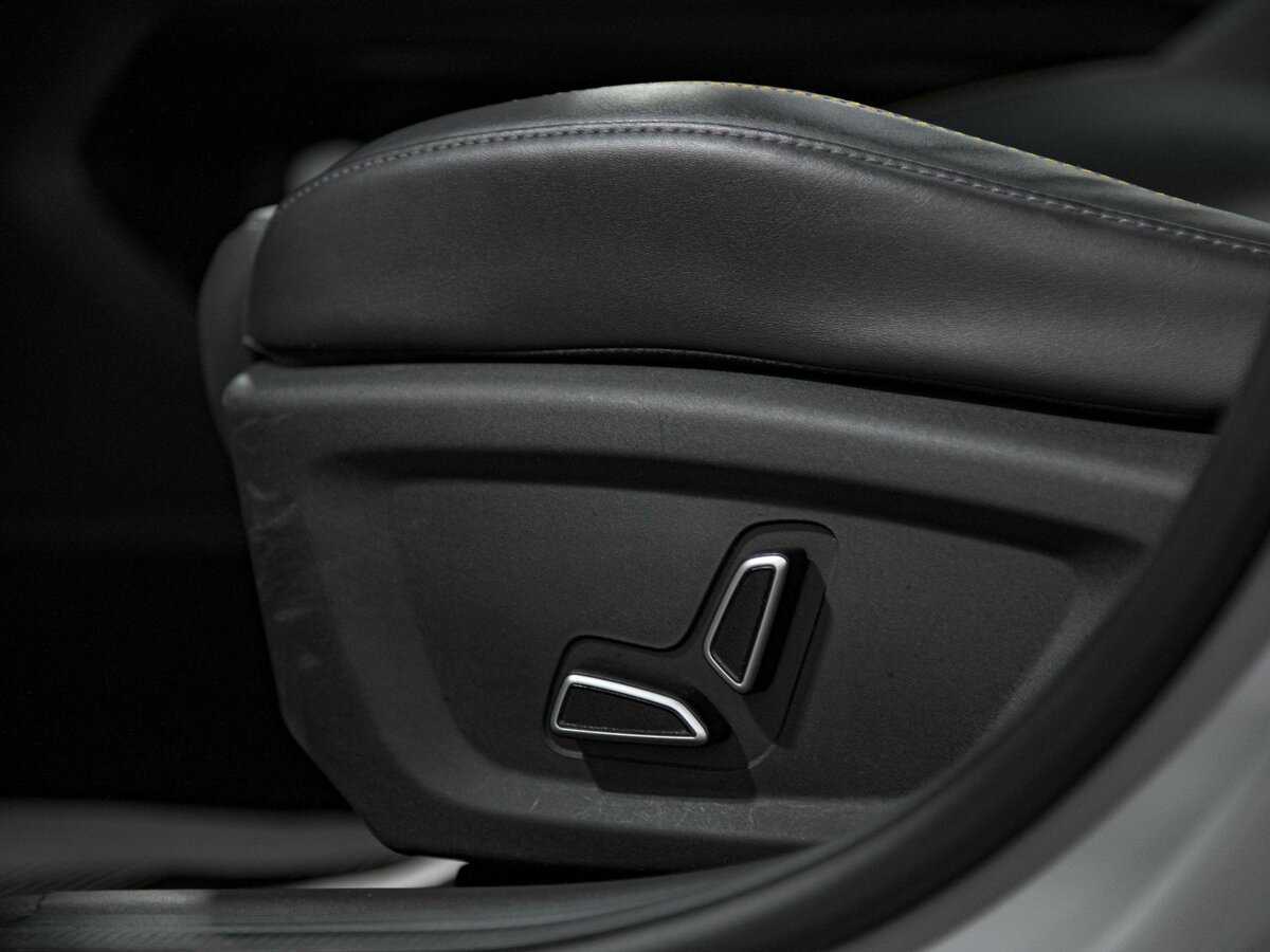 Чанган УНИ-В б/у, 2023, Роботизированная. Фото: #17