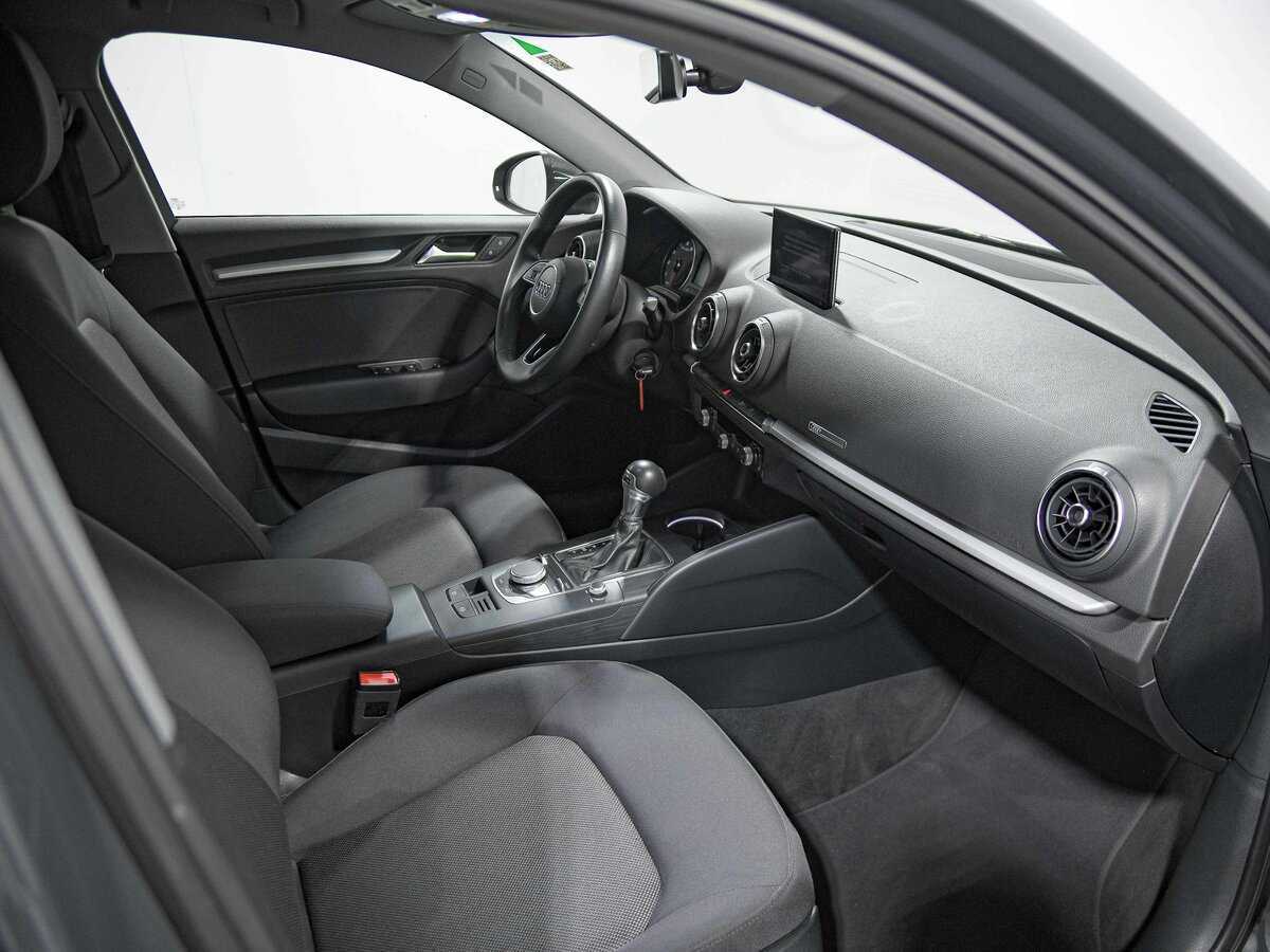 Ауди А3 б/у, 2018, Роботизированная. Фото: #14