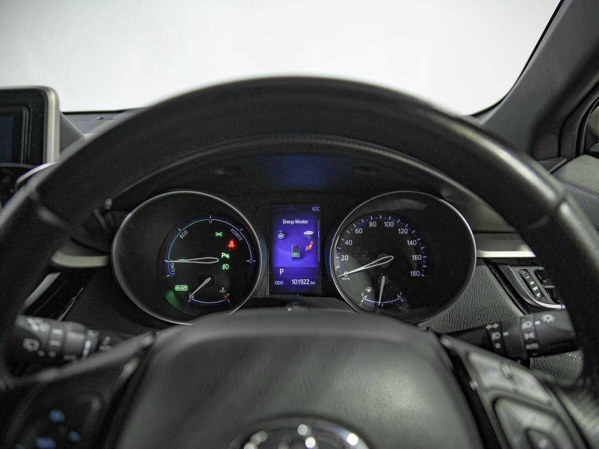 Toyota C-HR б/у, 2017, Вариатор. Фото: #5