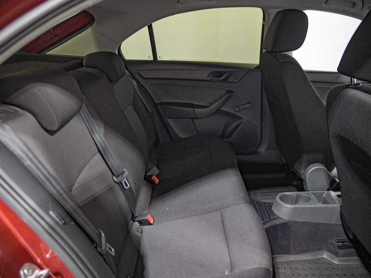 Шкода Рапид б/у, 2016, Механическая. Фото: #11