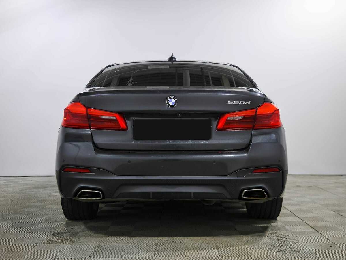 БМВ 5 серии б/у, 2017, Автоматическая. Фото: #2