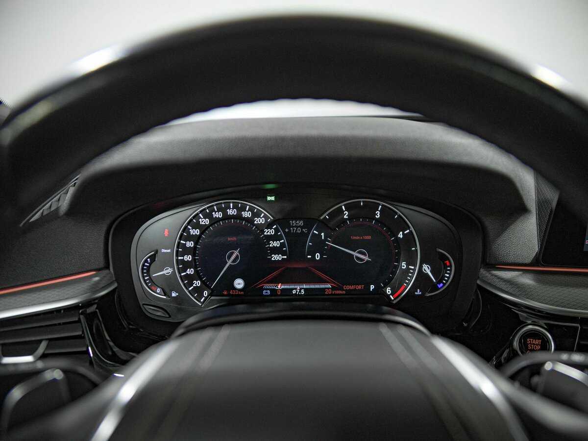 БМВ 5 серии б/у, 2017, Автоматическая. Фото: #5