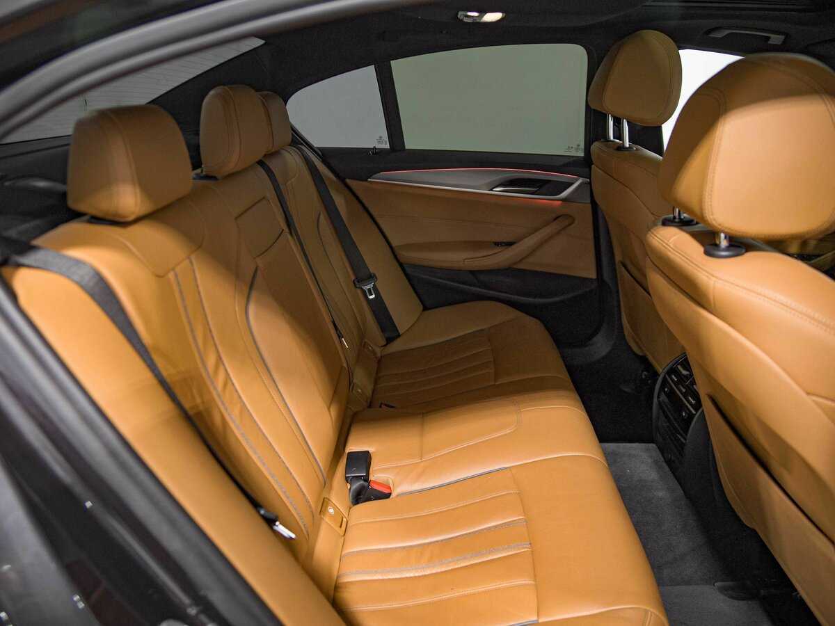 БМВ 5 серии б/у, 2017, Автоматическая. Фото: #14