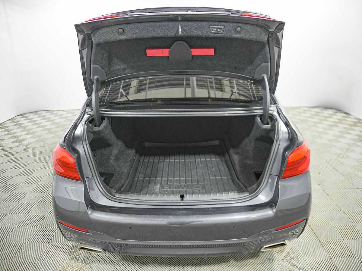 БМВ 5 серии б/у, 2017, Автоматическая. Фото: #19