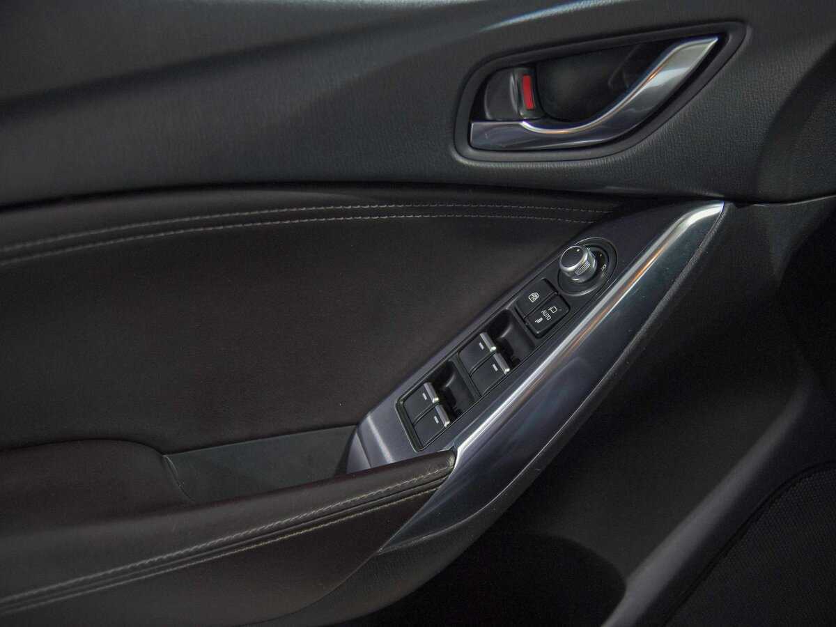 Мазда 6 б/у, 2017, Автоматическая. Фото: #13