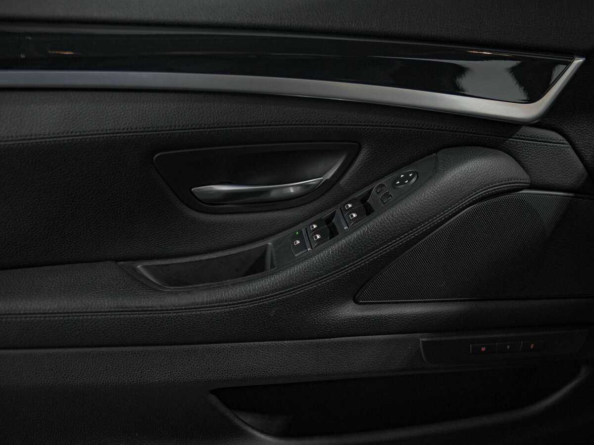 БМВ 5 серии б/у, 2014, Автоматическая. Фото: #12