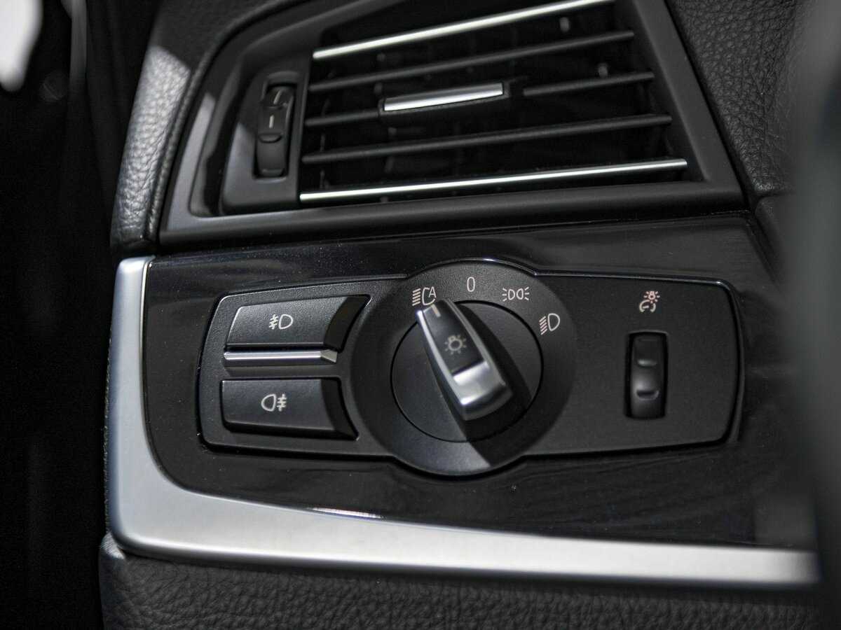 БМВ 5 серии б/у, 2014, Автоматическая. Фото: #13