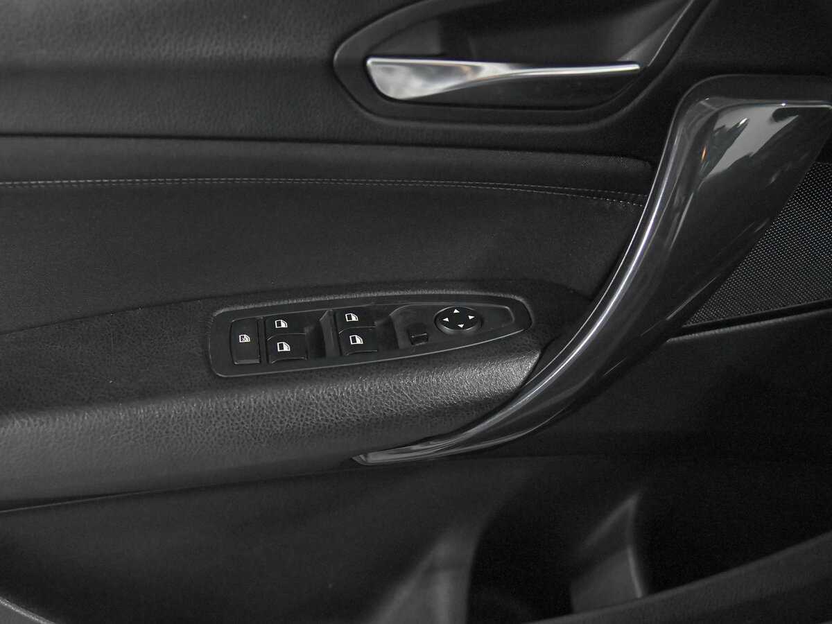 БМВ 1 серии б/у, 2013, Автоматическая. Фото: #10