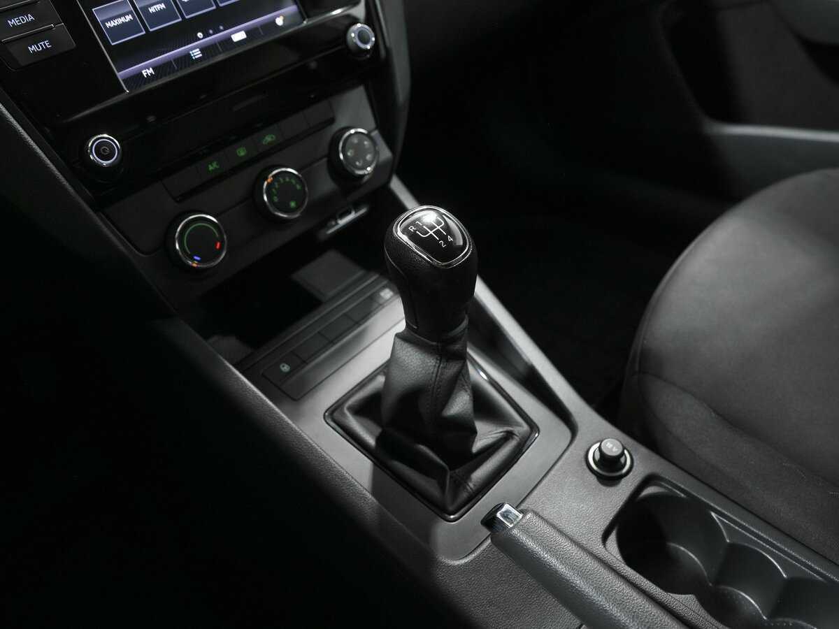 Шкода Октавия б/у, 2018, Механическая. Фото: #8