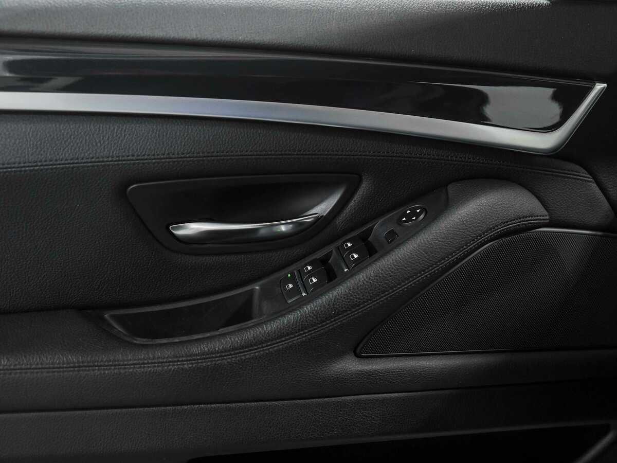 БМВ 5 серии б/у, 2013, Автоматическая. Фото: #11