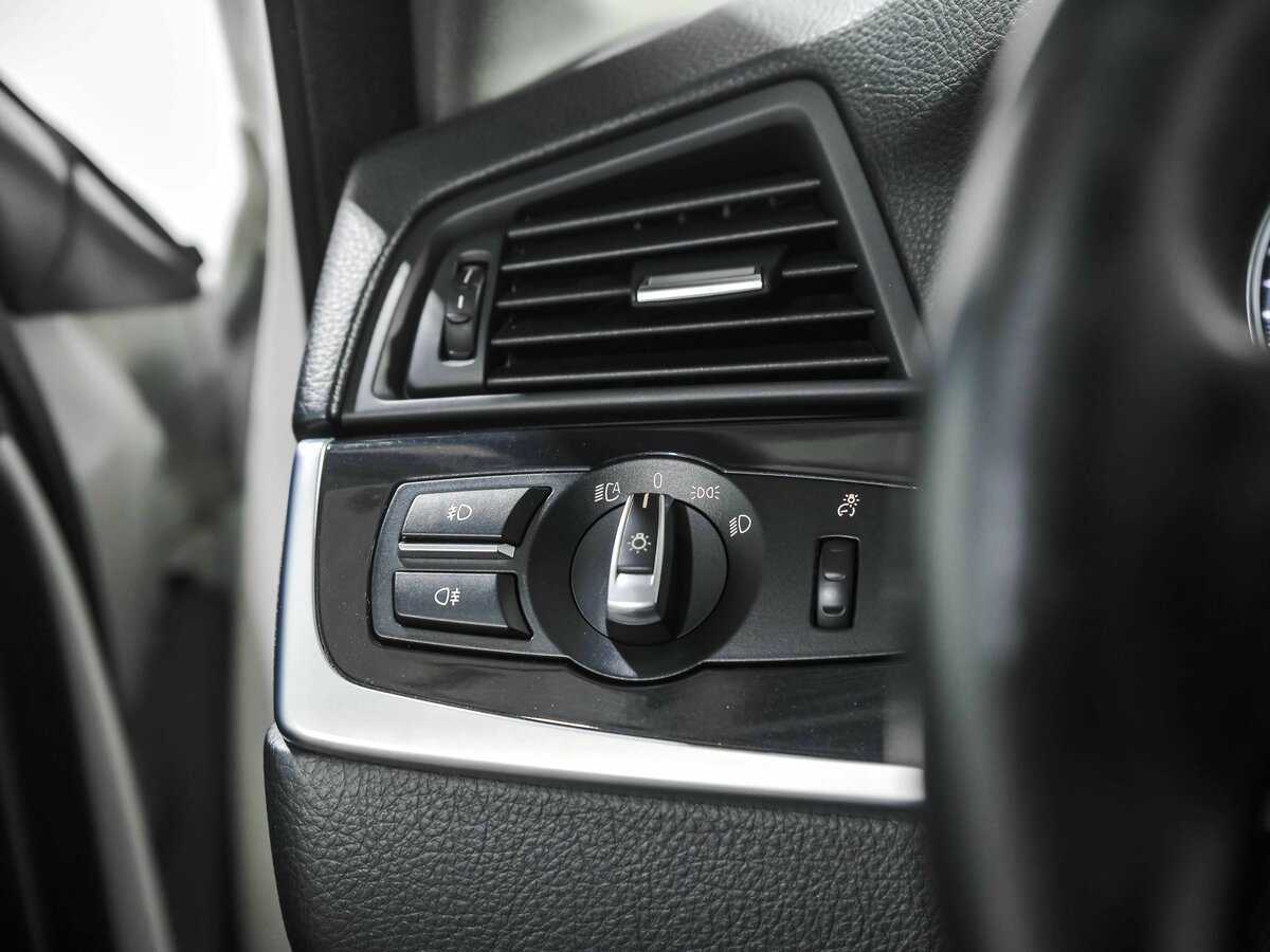 БМВ 5 серии б/у, 2013, Автоматическая. Фото: #12