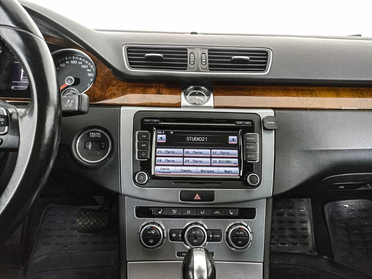 Volkswagen Passat CC б/у, 2013, Роботизированная. Фото: #12