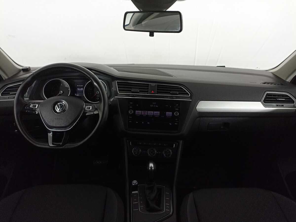 Volkswagen Tiguan б/у, 2020, Роботизированная. Фото: #13