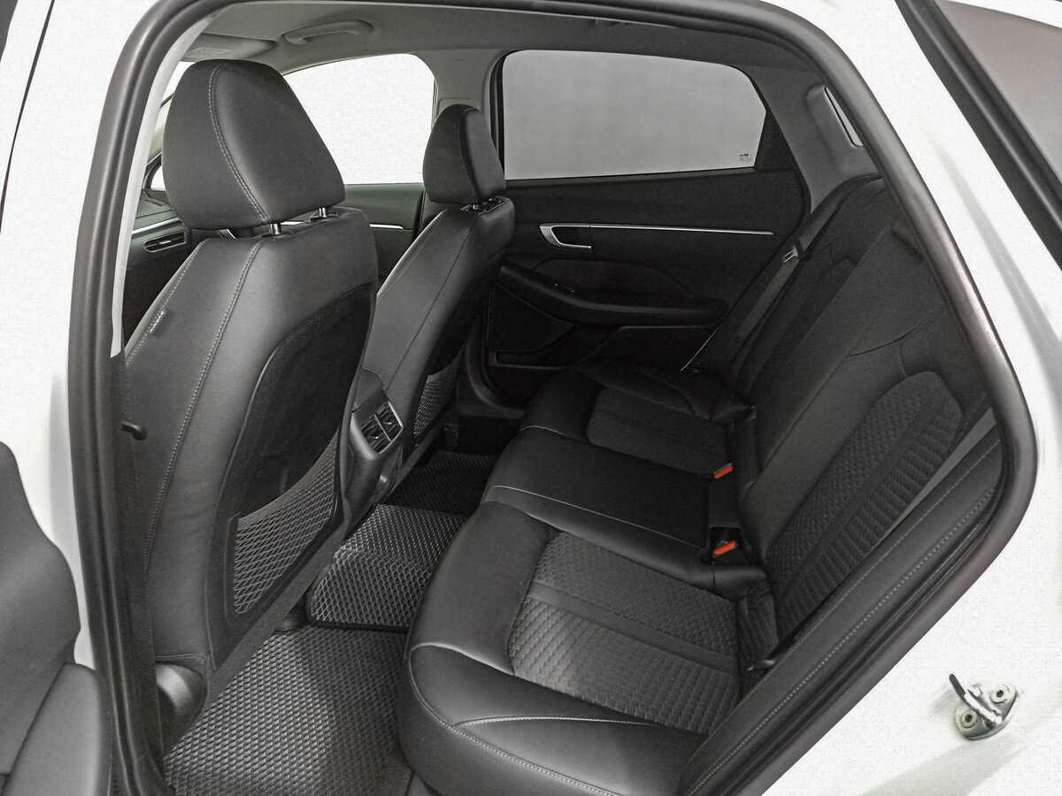 Hyundai Sonata б/у, 2020, Автоматическая. Фото: #11