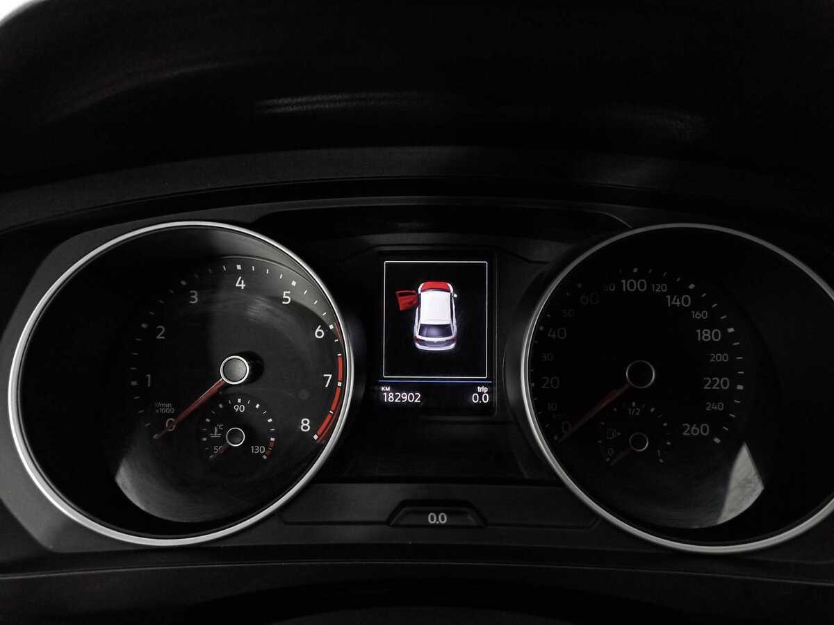 Volkswagen Tiguan б/у, 2017, Роботизированная. Фото: #12