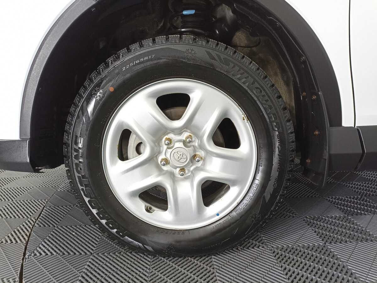 Тойота Рав4 б/у, 2017, Вариатор. Фото: #11