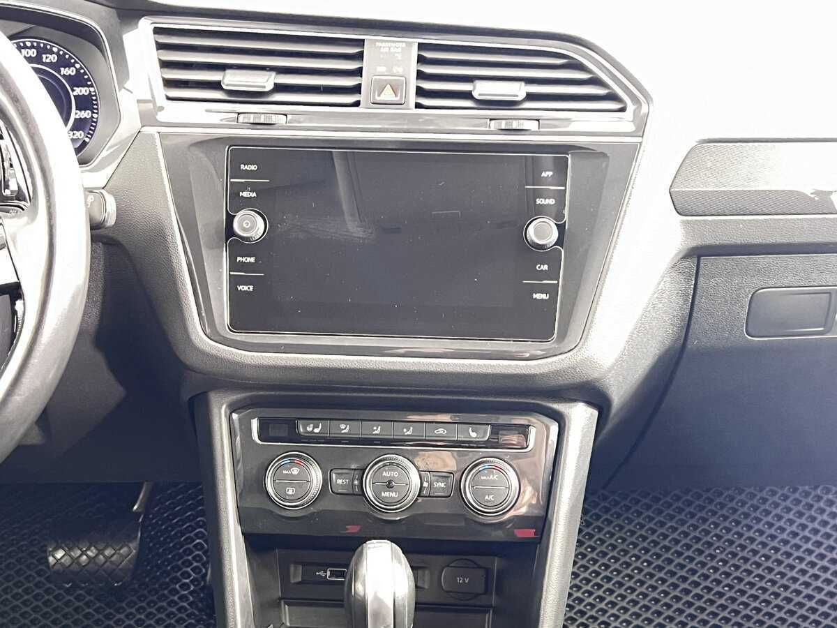 Volkswagen Tiguan б/у, 2018, Роботизированная. Фото: #11