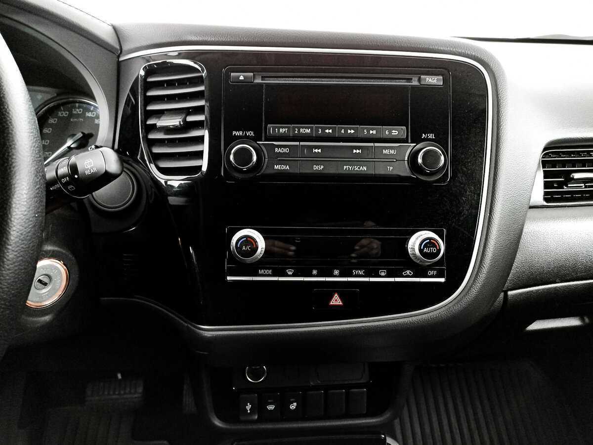 Митсубиши Оутлэндер б/у, 2021, Вариатор. Фото: #11