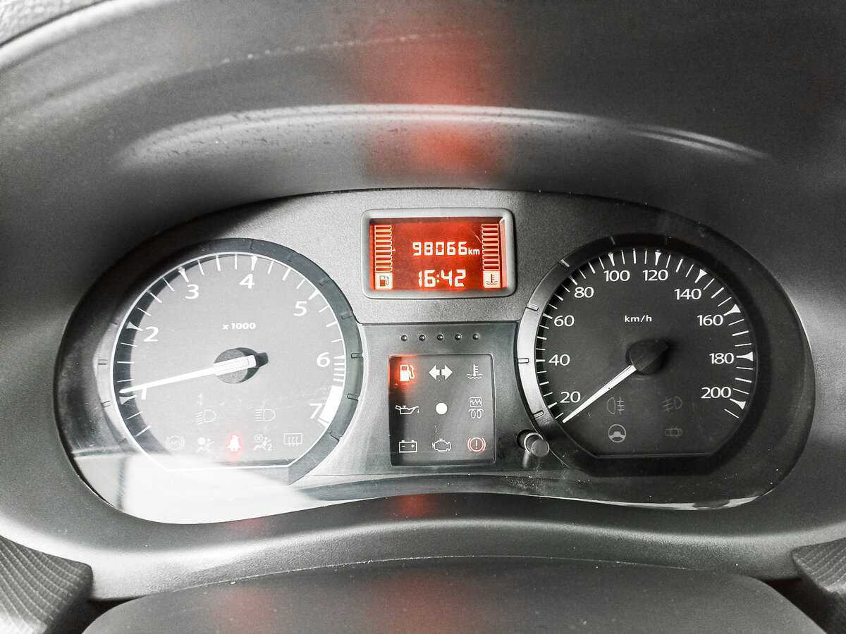 Лада (ВАЗ) Ларгус б/у, 2020, Механическая. Фото: #12