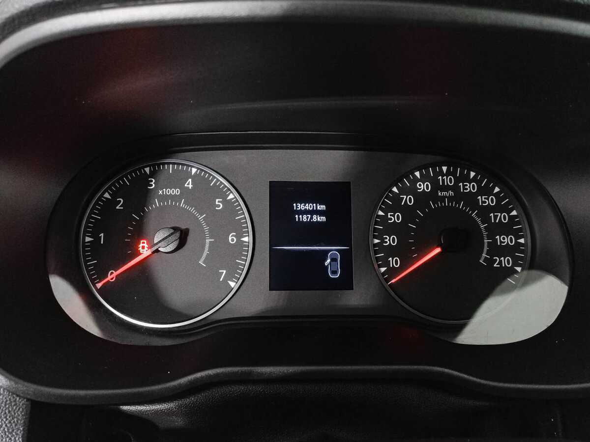 Рено Дастер б/у, 2021, Механическая. Фото: #12