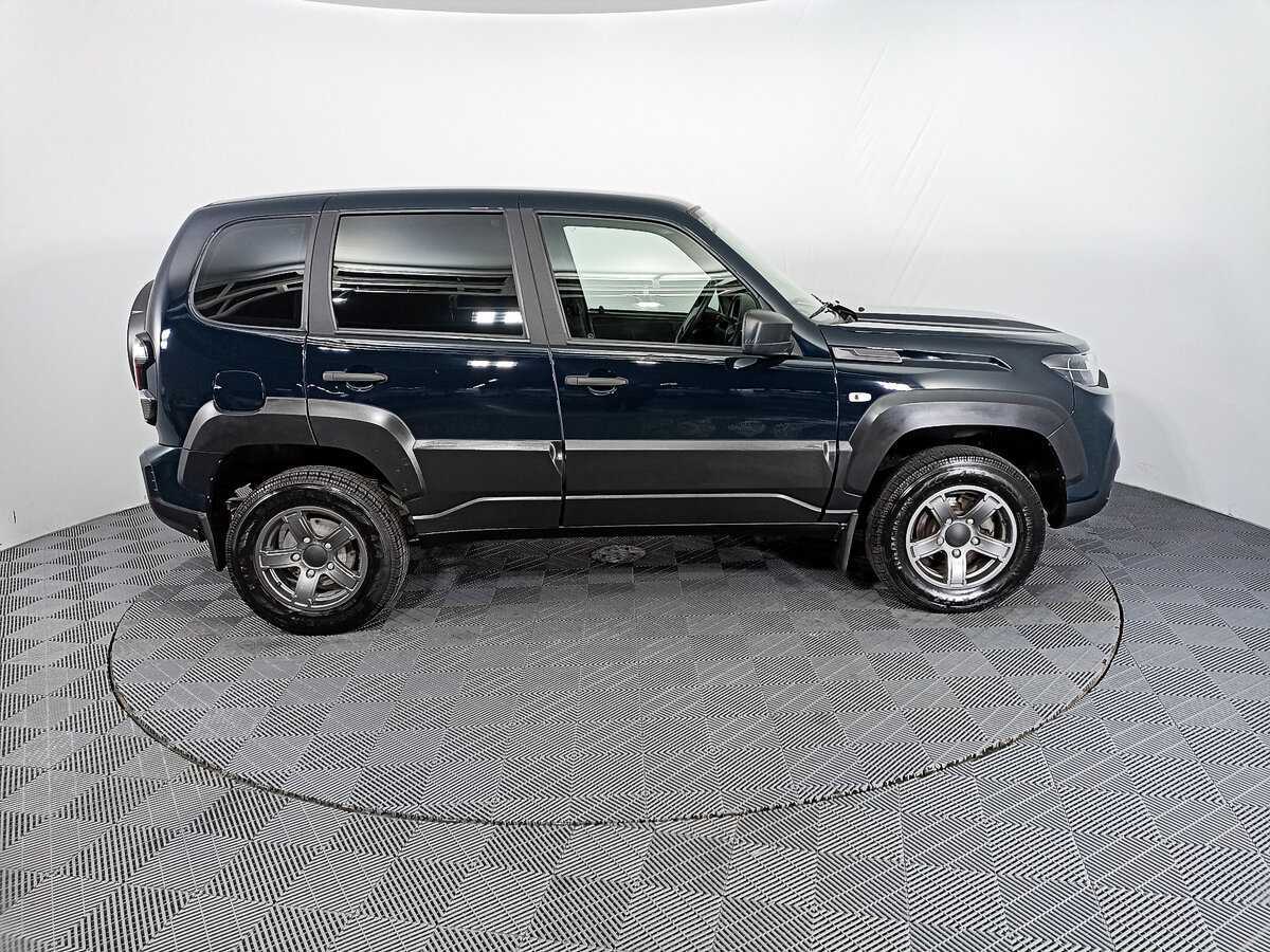 Lada (ВАЗ) Niva б/у, 2023, Механическая. Фото: #3