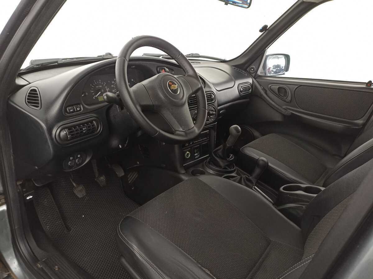 Chevrolet Niva б/у, 2014, Механическая. Фото: #15