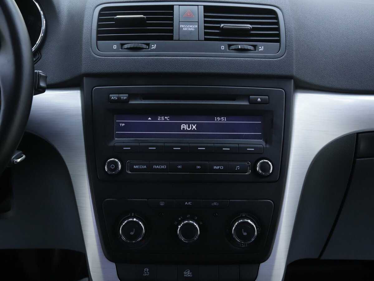 Шкода Йети б/у, 2014, Роботизированная. Фото: #11