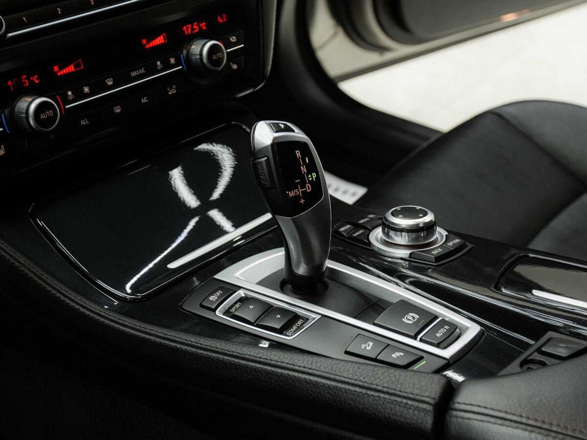 БМВ 5 серии б/у, 2012, Автоматическая. Фото: #12