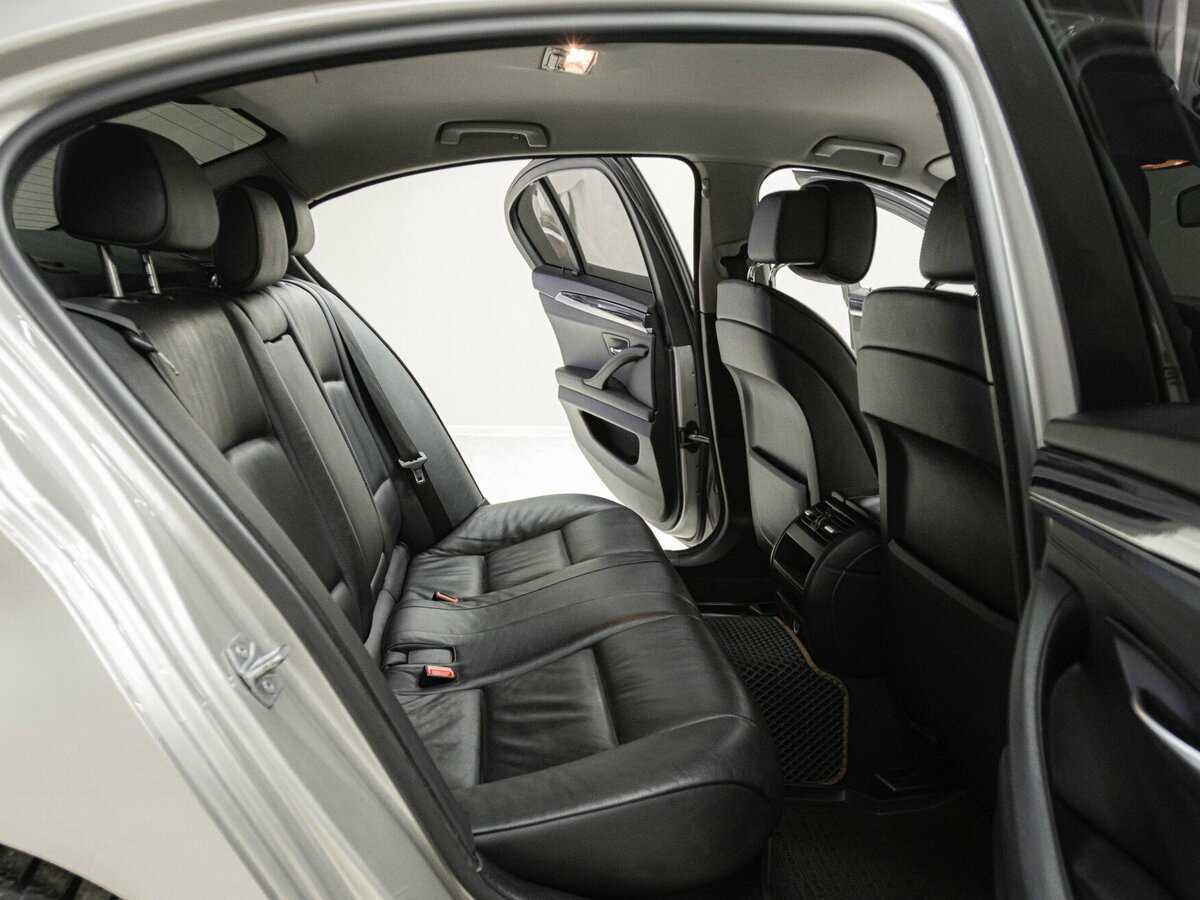 БМВ 5 серии б/у, 2012, Автоматическая. Фото: #16